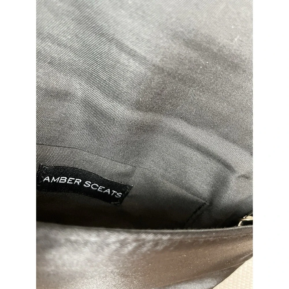 Amber Sceats amber sceats